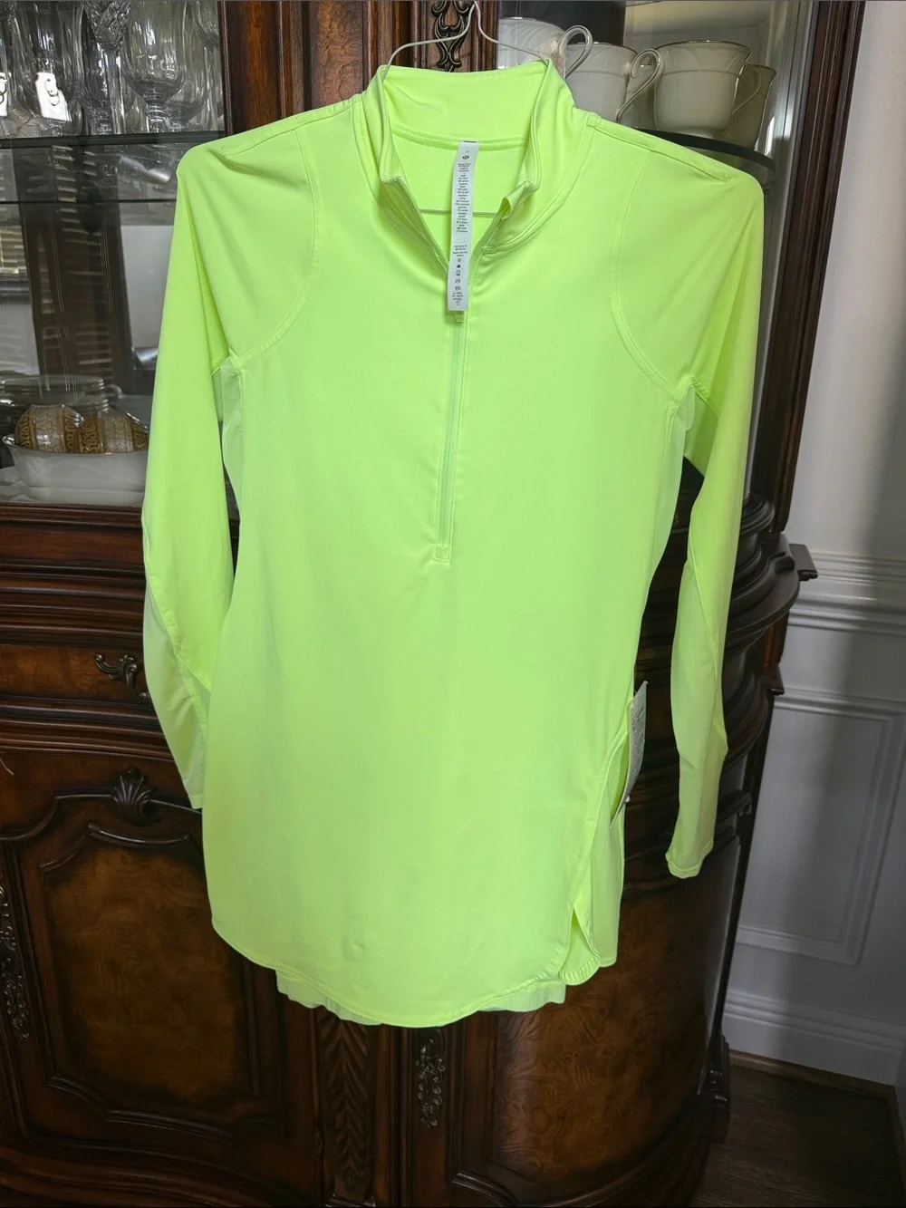 NWT Lululemon Nulux Tennis Dress with shorts, size 8, FZAP - Picture 1 of 7